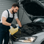 Kış mevsiminde araç bakımı yapılan otomotiv servisi – Polat Otomotiv & Özel Servis